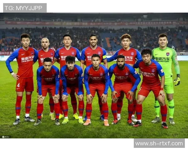 斯威与卓尔激战正酣谁能在这场较量中笑到最后